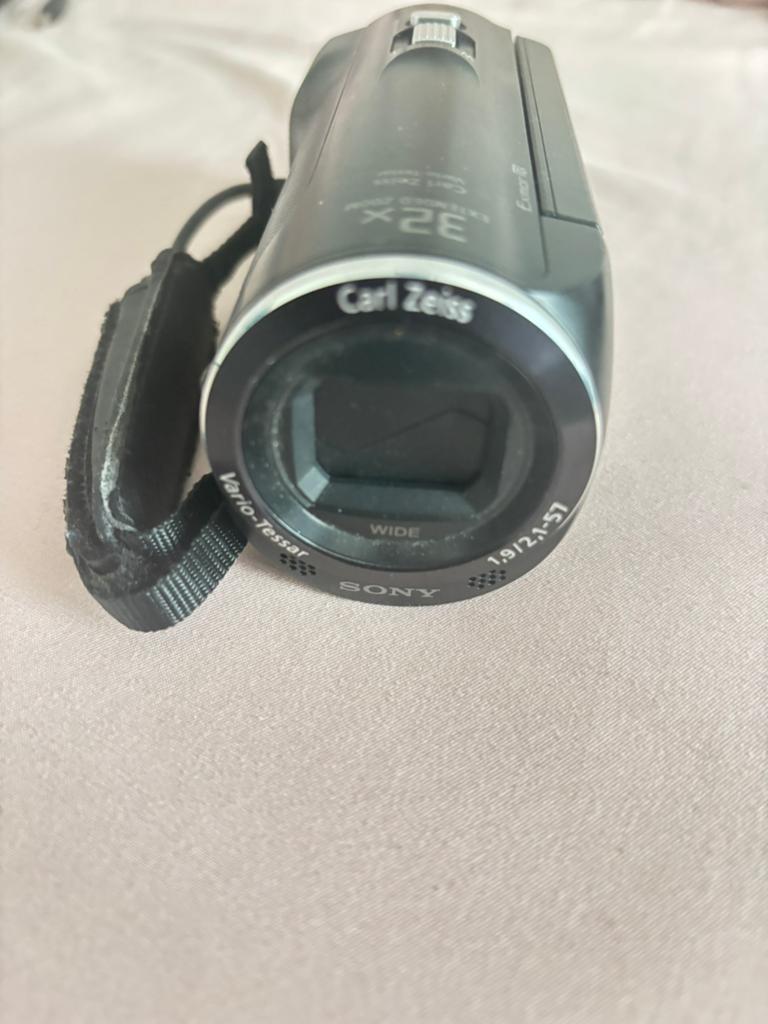 Caméscope Sony Full HD HDR-CX220 + accessoires, Enlèvement, Comme neuf, Sony, Full HD