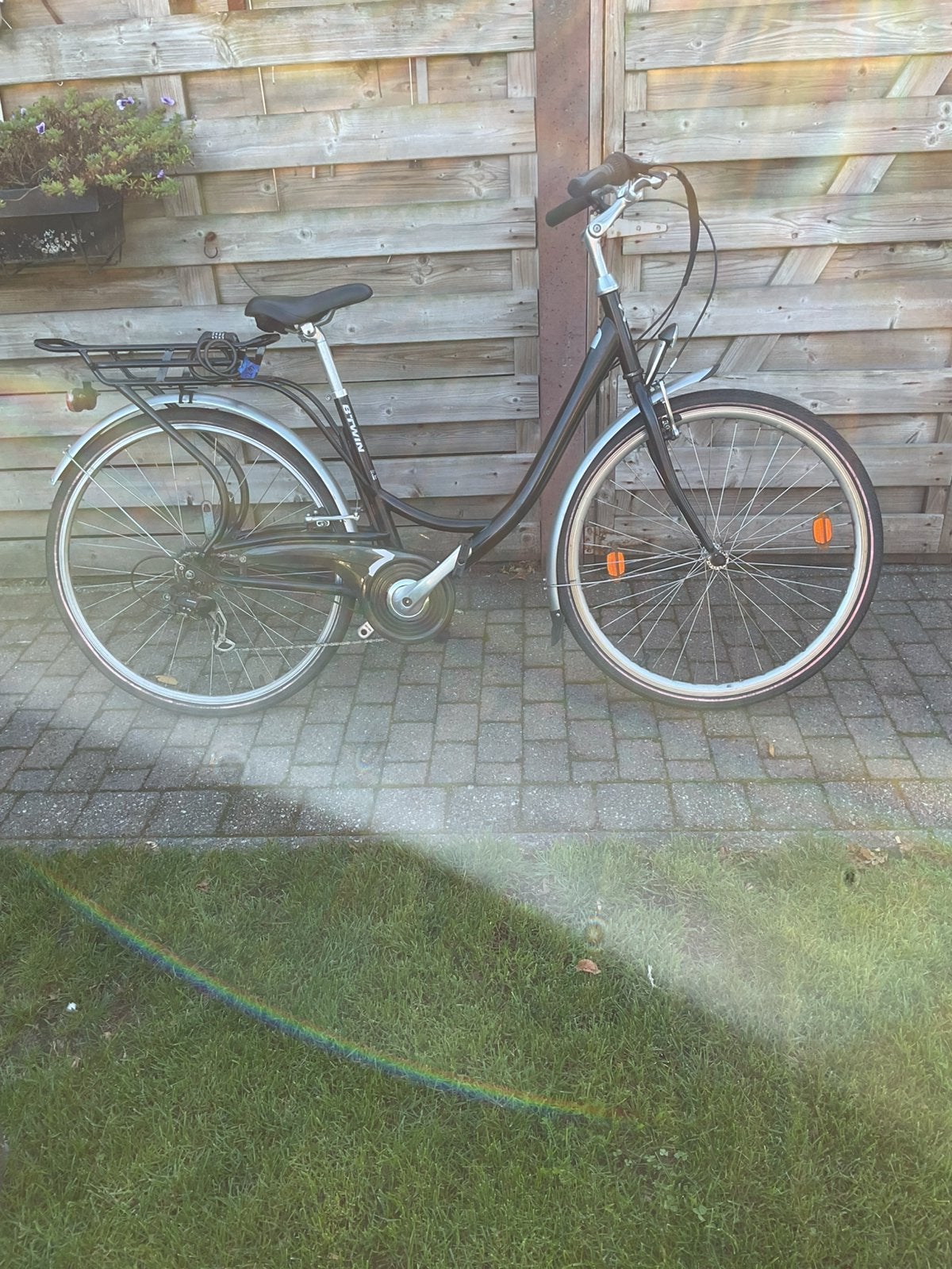 Damesfiets, Fietsen en Brommers, Ophalen, Zo goed als nieuw