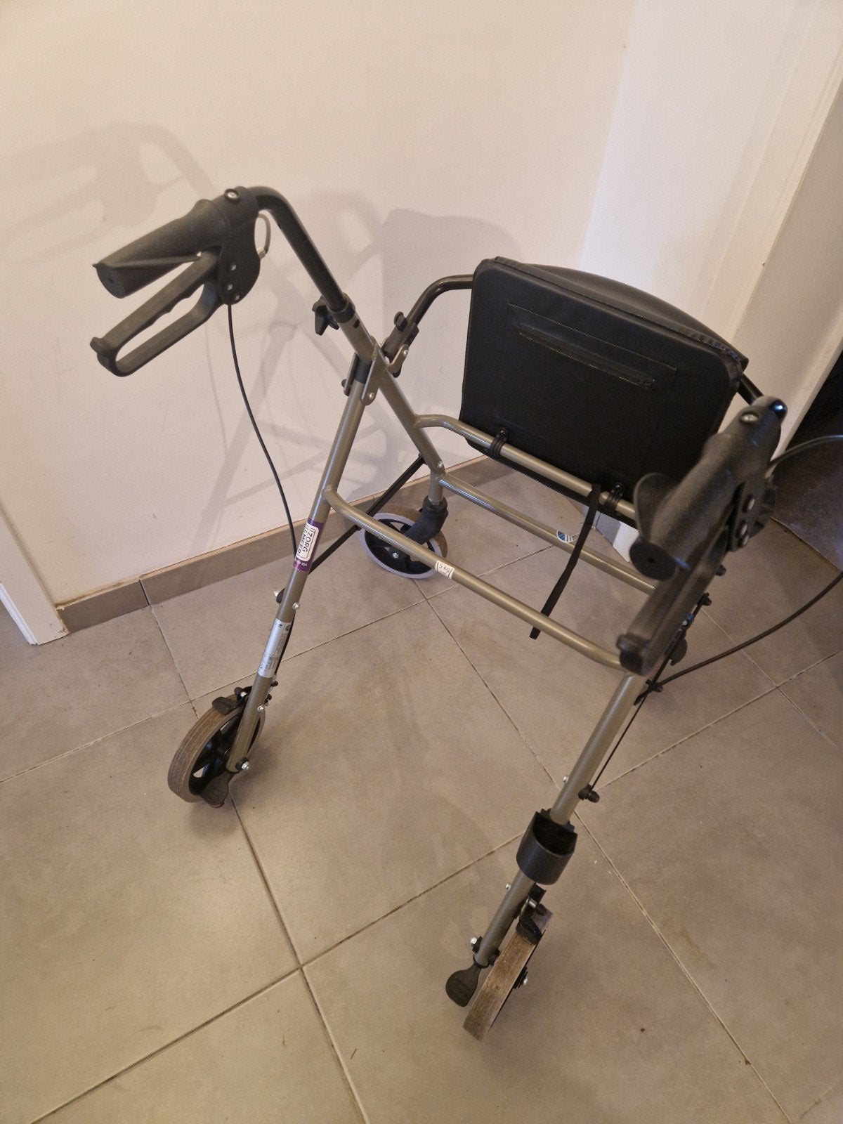 Opvouwbare rollator, Diversen, Ophalen