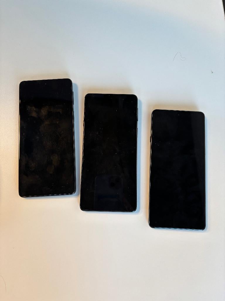 Motorola Edge 20 (Model XT2143-1) ultrapixel 108mp (3 stuks), Enlèvement ou Envoi, Classique ou Candybar, Utilisé, Sans abonnement