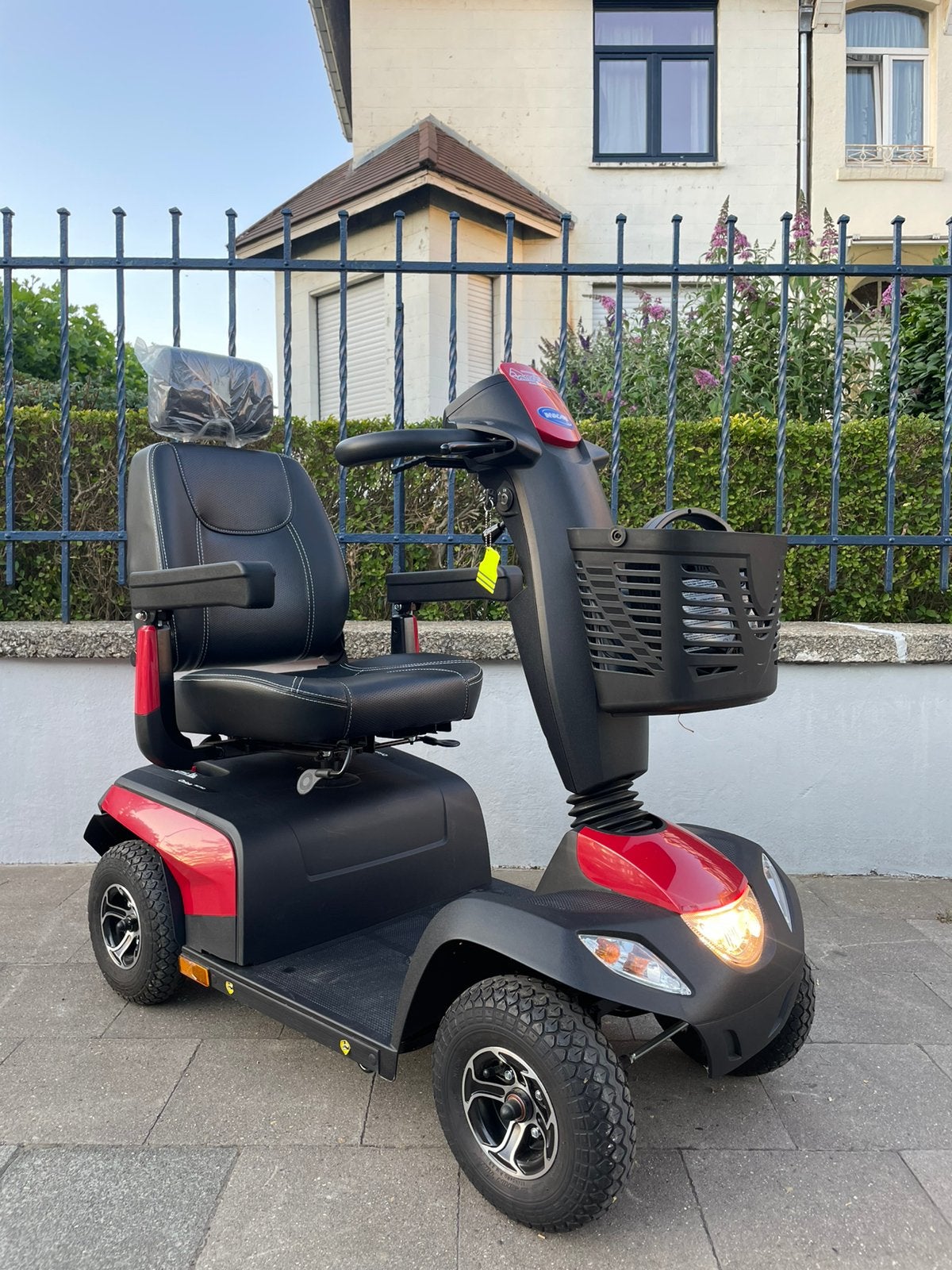 Scootmobiel Invacare Orion metro PMR elektrische kar, Ophalen of Verzenden, Inklapbaar, Zo goed als nieuw, Elektrische rolstoel
