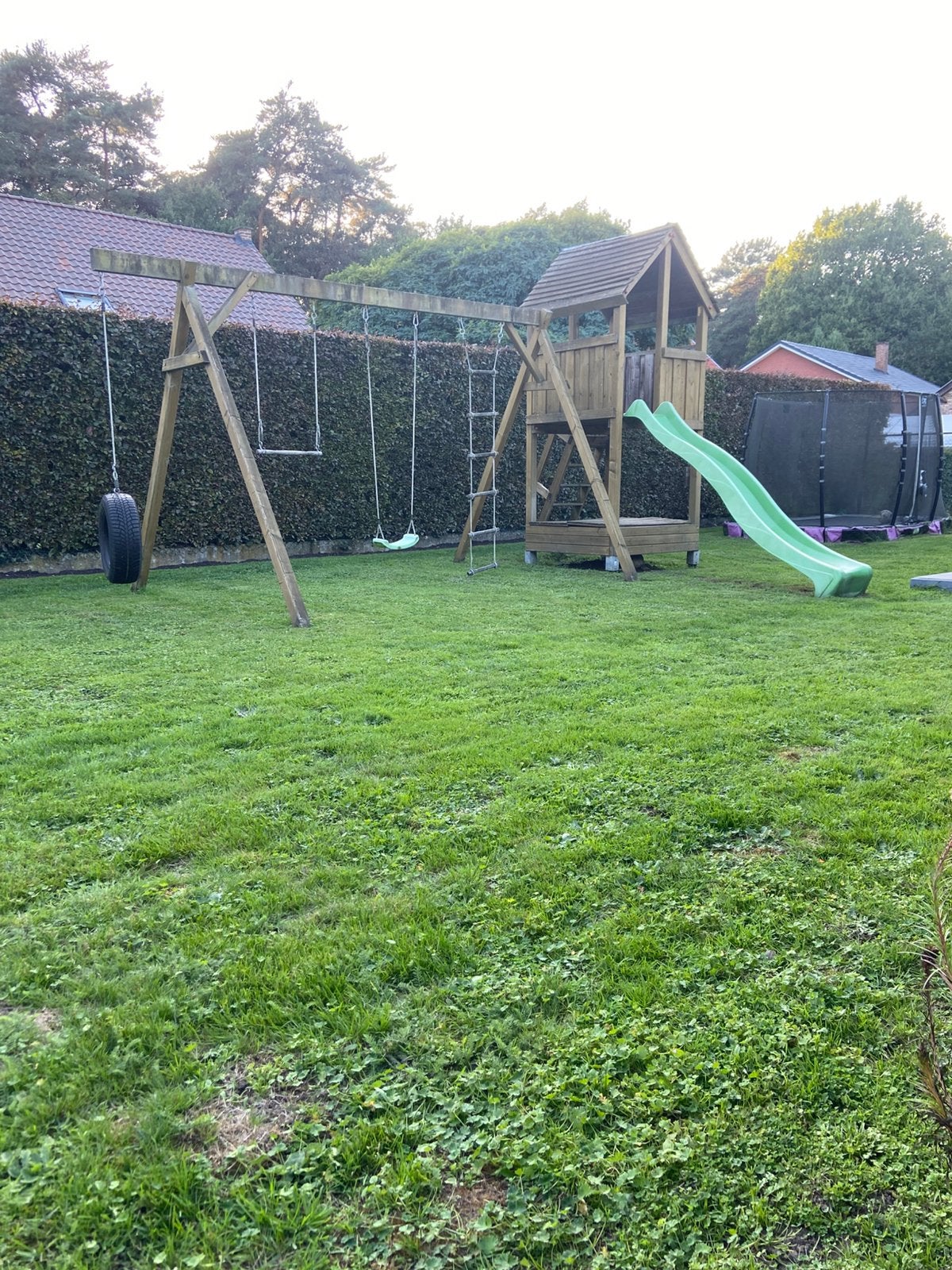 Speeltuin (behandeld hout ), Ophalen, Zo goed als nieuw