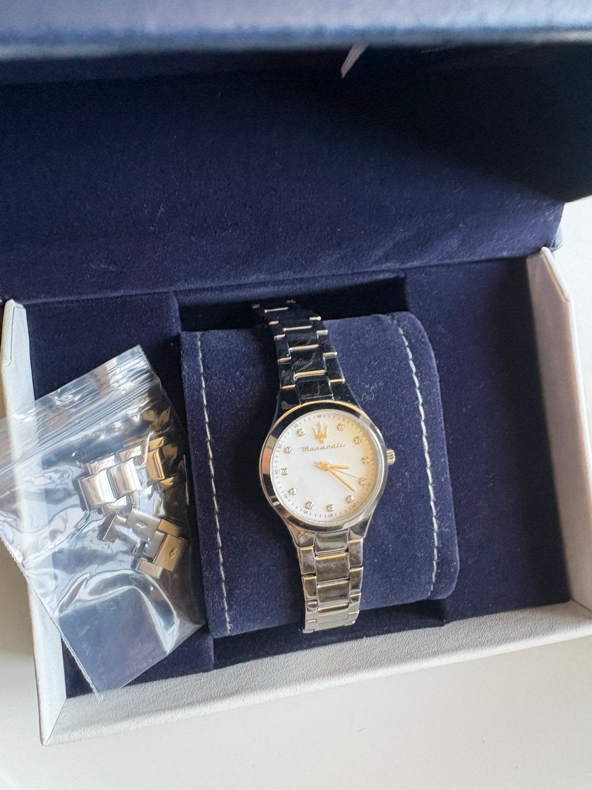 Maserati horloge, Ophalen, Zo goed als nieuw