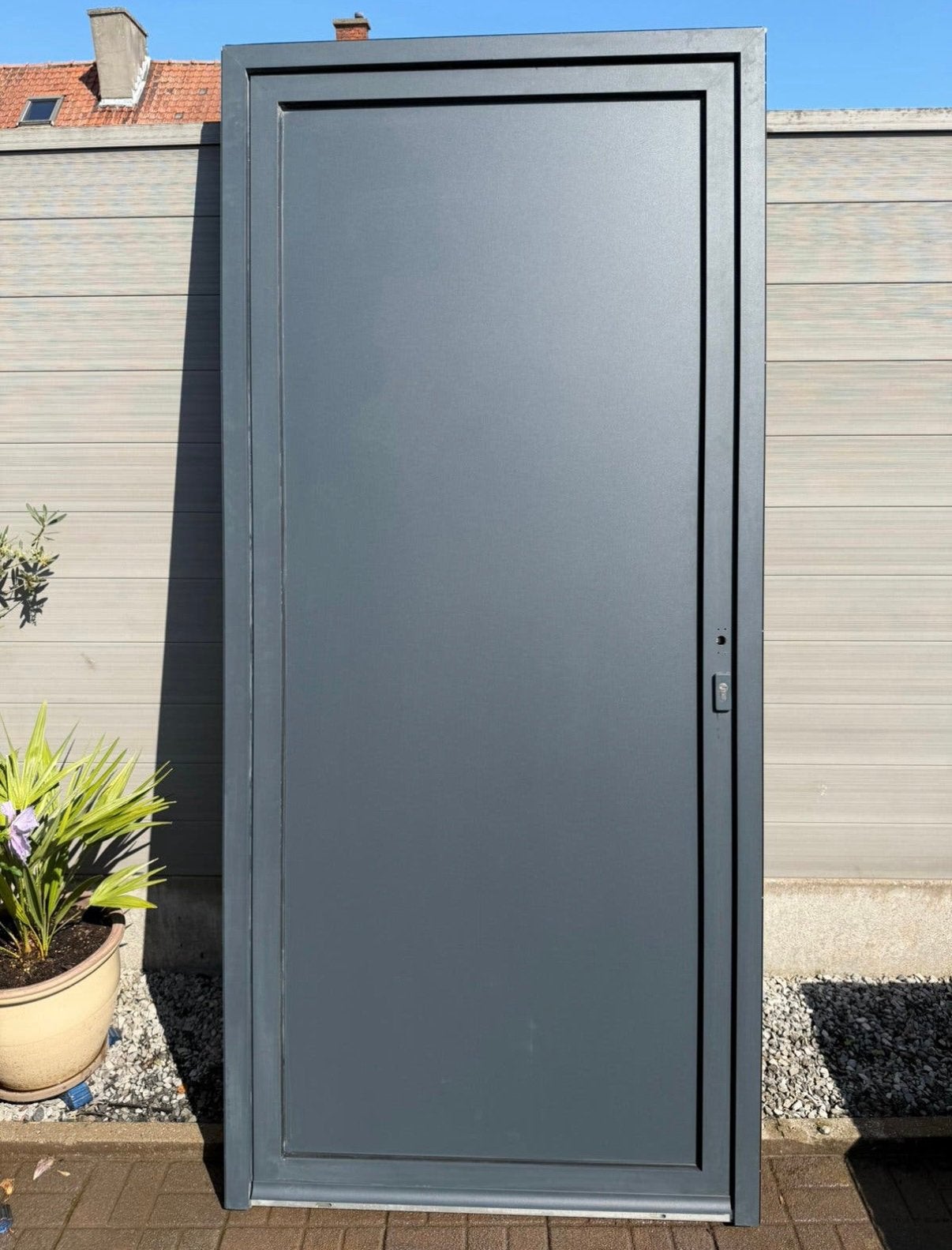 Porte extérieure en aluminium neuve, Bricolage & Construction, Châssis & Portes coulissantes, Enlèvement, Comme neuf, Aluminium