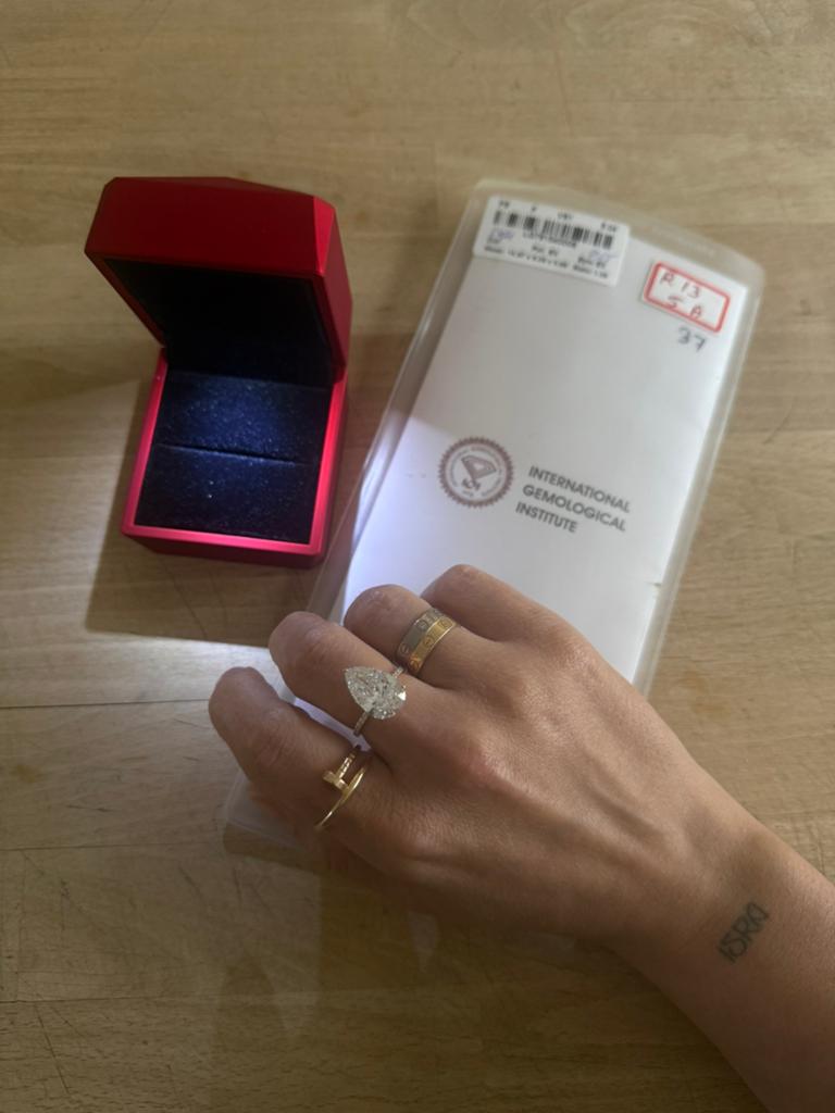 5.04ct Pear Brilliant Lab Diamond Ring IGI Certified | F VS1, Handtassen en Accessoires, Ringen, Ophalen, Nieuw, Dame