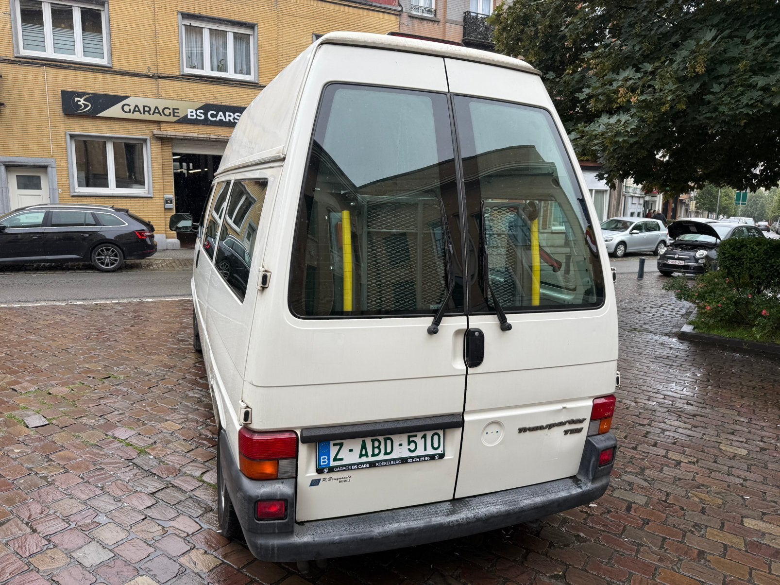 VOLKSWAGEN T4 diesel 2.5TDI 52.000km automaat, Auto's, 4 deurs, Stof, Zwart, Wit