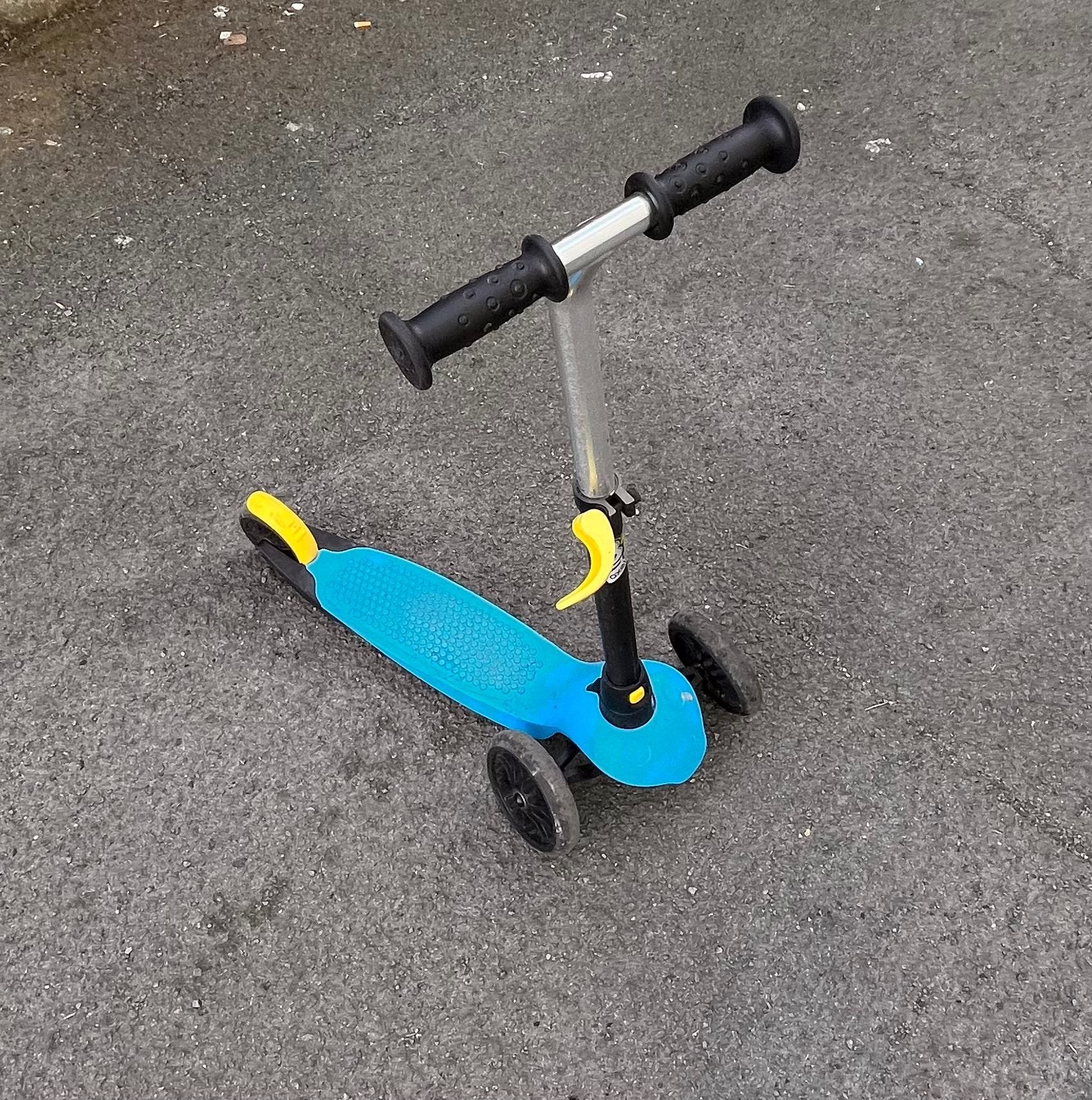 Trottinette enfant, Enlèvement, Comme neuf