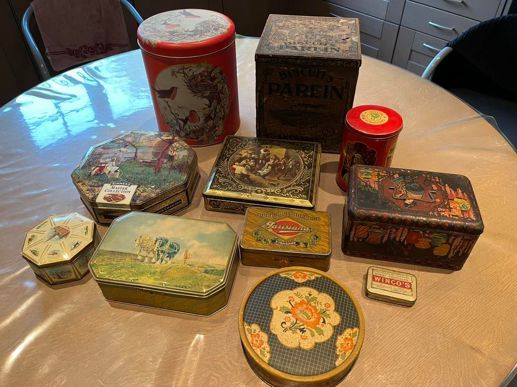 11 vintage blikken dozen., Ophalen of Verzenden, Gebruikt