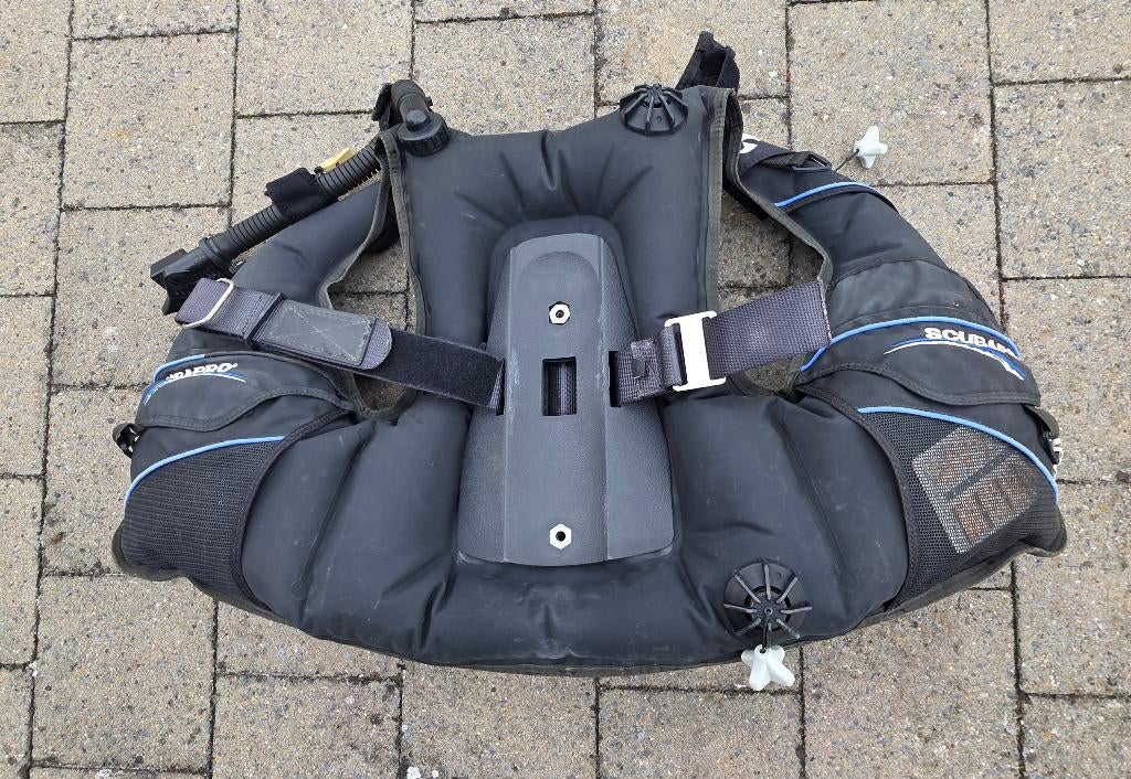 duikjacket medium, Ophalen