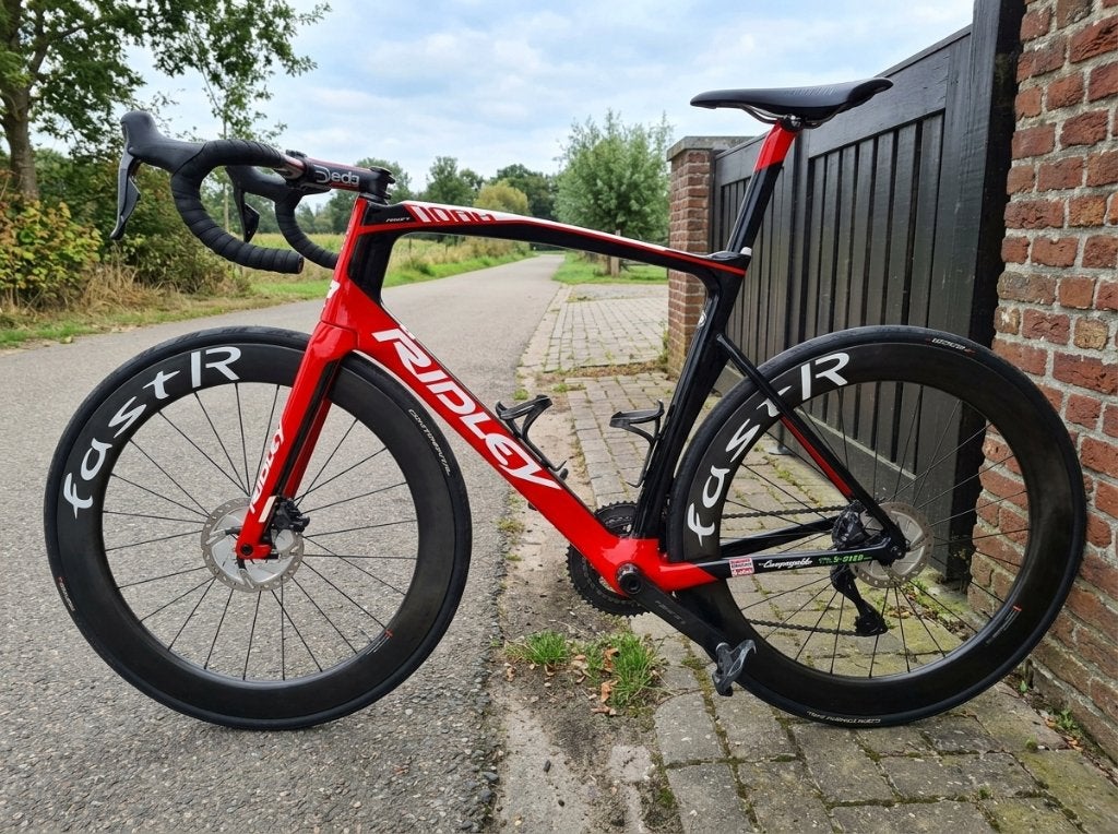 Ridley Noah Fast - Ultegra di2 12 sp, 28 inch, Carbon, Heren, Zo goed als nieuw
