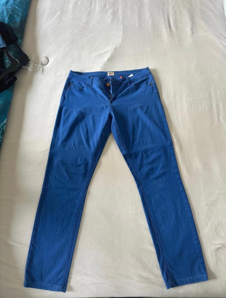 ONLY Blue Behaviour - Jeansbroek, Kleding | Dames, Spijkerbroeken en Jeans, Ophalen of Verzenden, Gedragen, Blauw, Overige jeansmaten