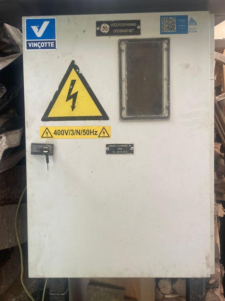 Werfkast GE 3x 400V met omvormer 230V, Ophalen, Gebruikt