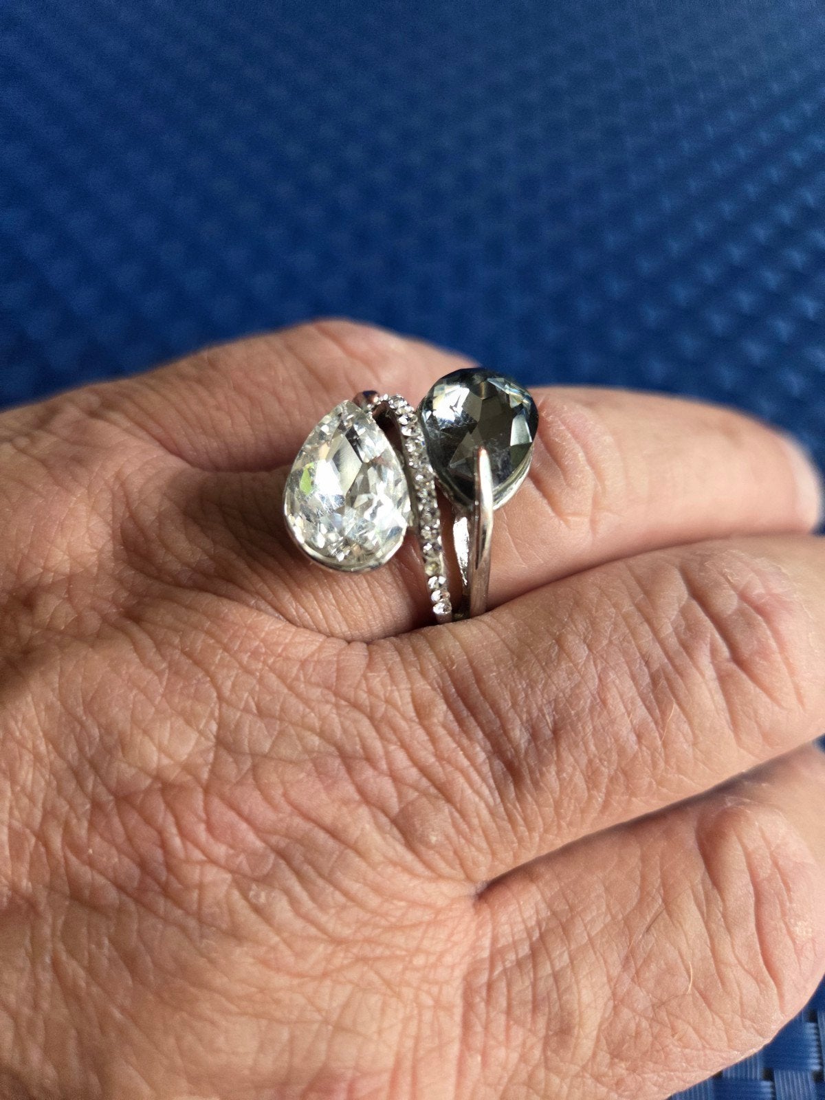Swarovski verzilverde ring maat 20 zilverkleurig met zirkoni, Bijoux, Sacs & Beauté, Bagues, Envoi, Blanc