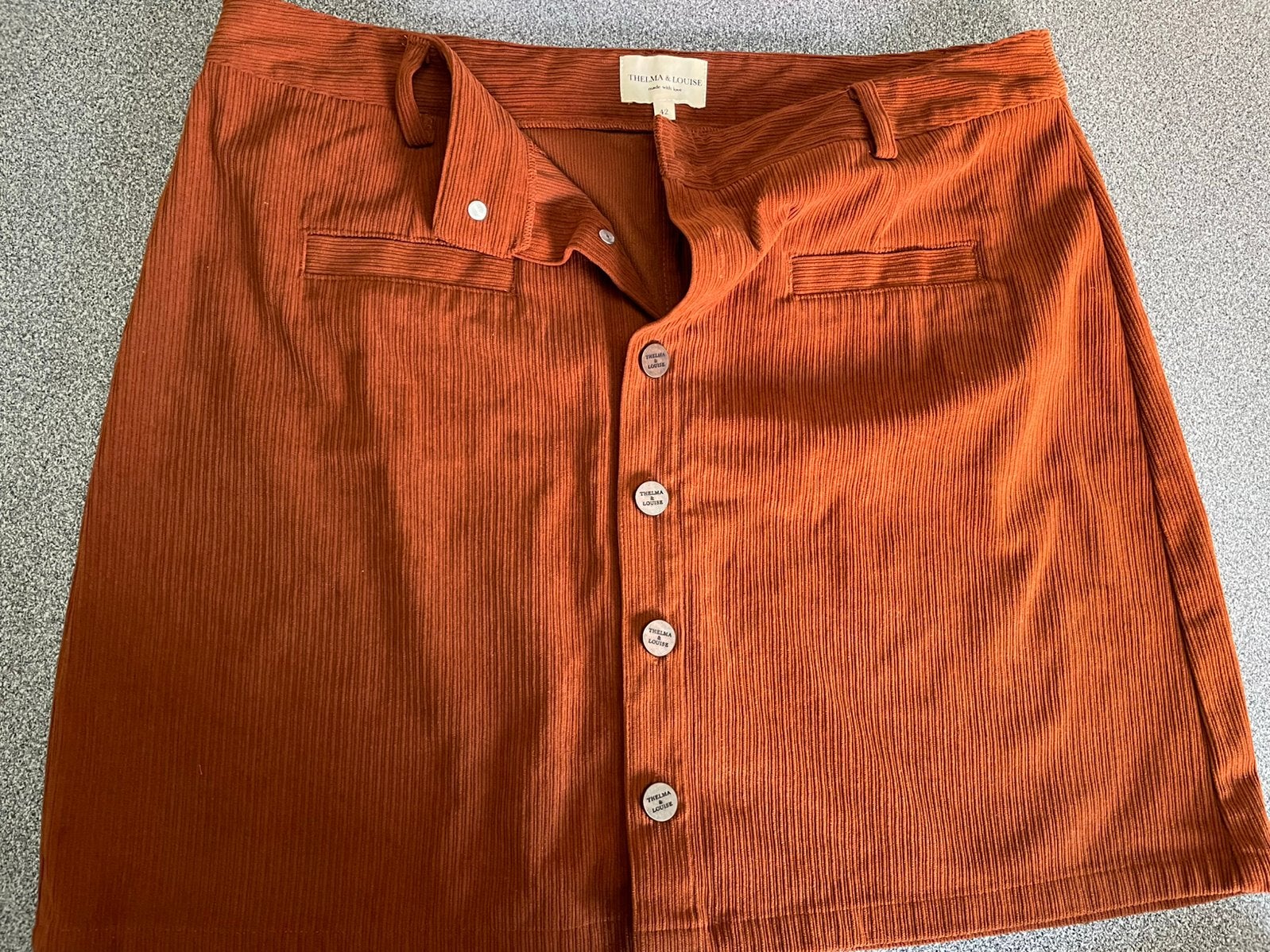 Ribfluwelen rokje. Thelma en louise maat 42, Kleding | Dames, Ophalen, Zo goed als nieuw, Maat 42/44 (L)