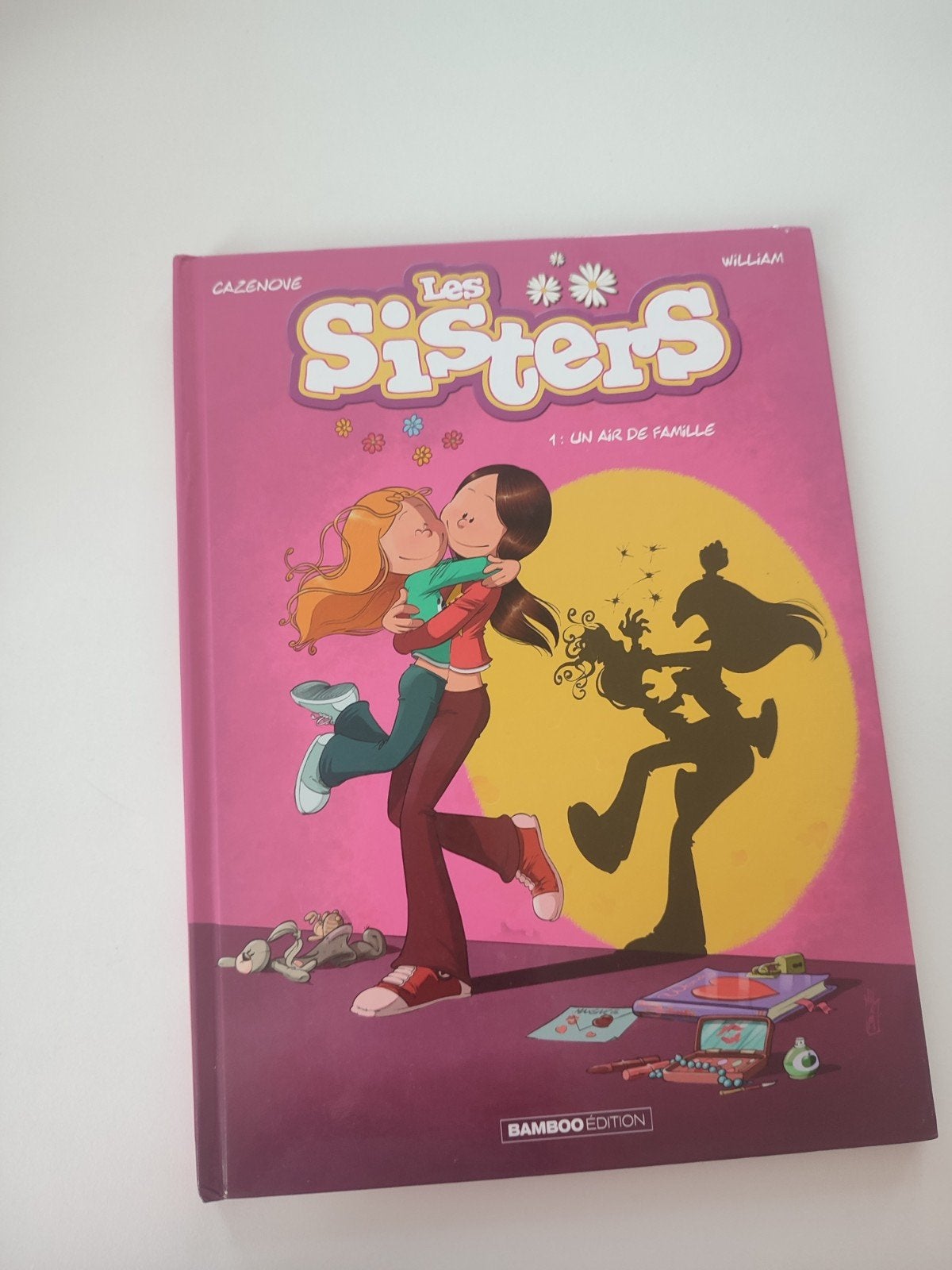 Les sisters, Livres