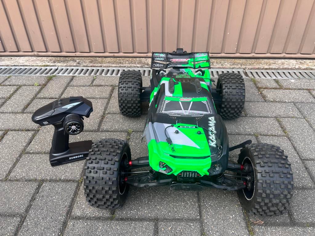 Team Corally Kagama 6s 1/8+2x 3S batterijen(kopen of ruilen), Auto offroad, Zo goed als nieuw, RTR (Ready to Run), Schaal 1:8