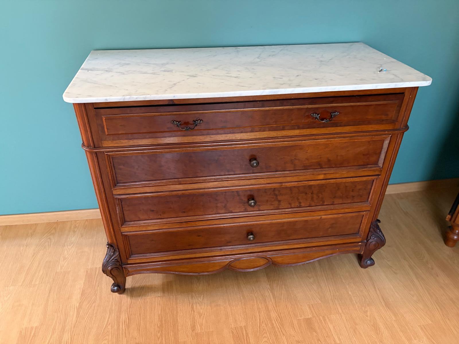 Commode louis-philippe, Ophalen