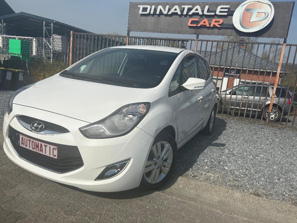 Hyundai iX20 1.6i Automaat - Weinig kilometers - Garantie, Auto's, Hyundai, Euro 5, 4 cilinders, Wit, Bedrijf