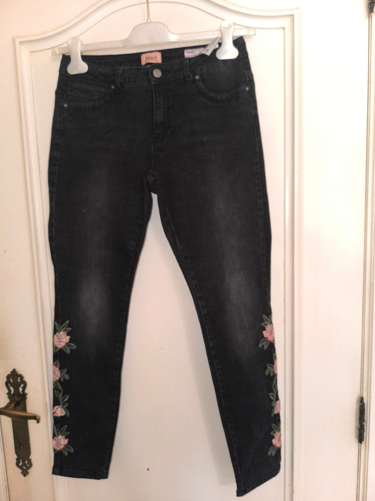Jeans only 30-32, Kleding | Dames, Spijkerbroeken en Jeans, Ophalen of Verzenden