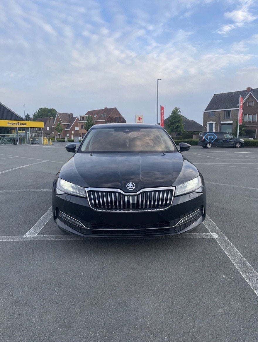 Skoda Superb 1.5 TFSI Style, Autos, Skoda, 5 portes, Automatique, Particulier, Tissu
