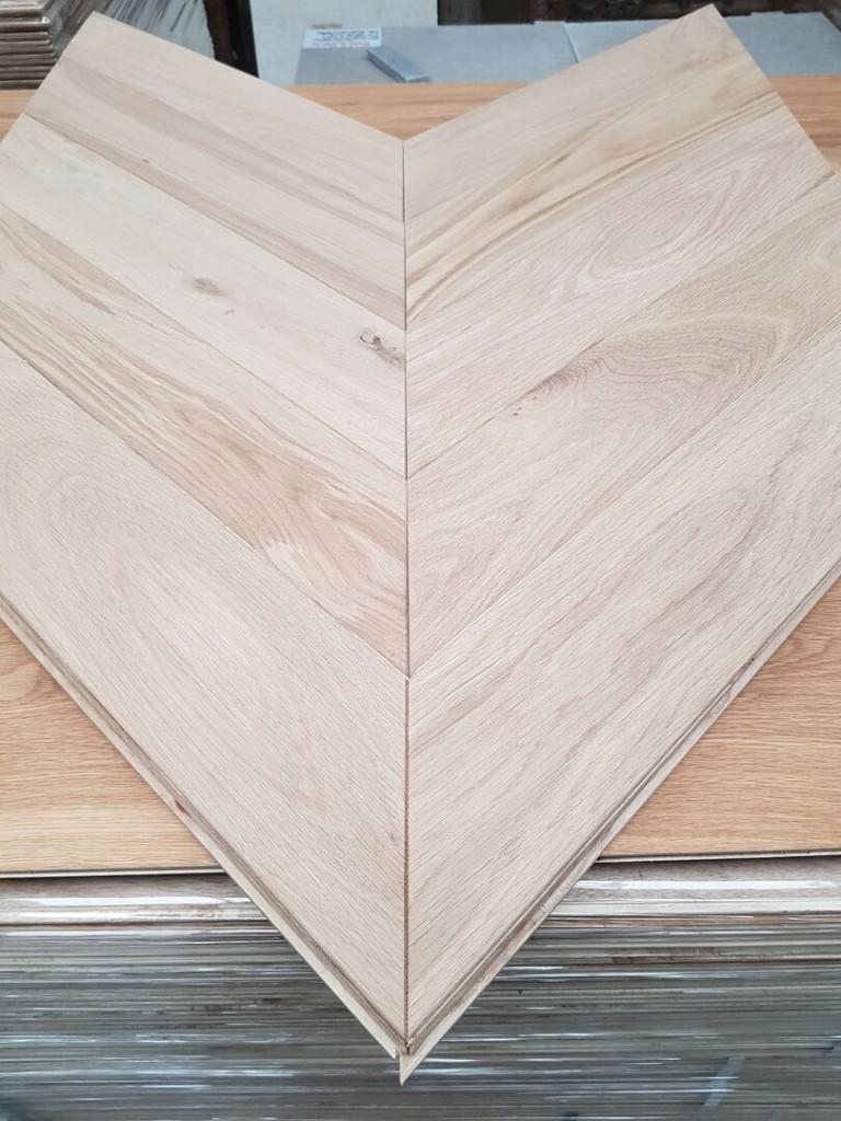 PARQUET RÉSIDUEL UNIQUE ; PARQUET EN CHÊNE À POINTE 130 M2, Enlèvement