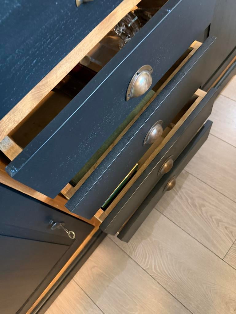 Dressoir, Enlèvement, Comme neuf