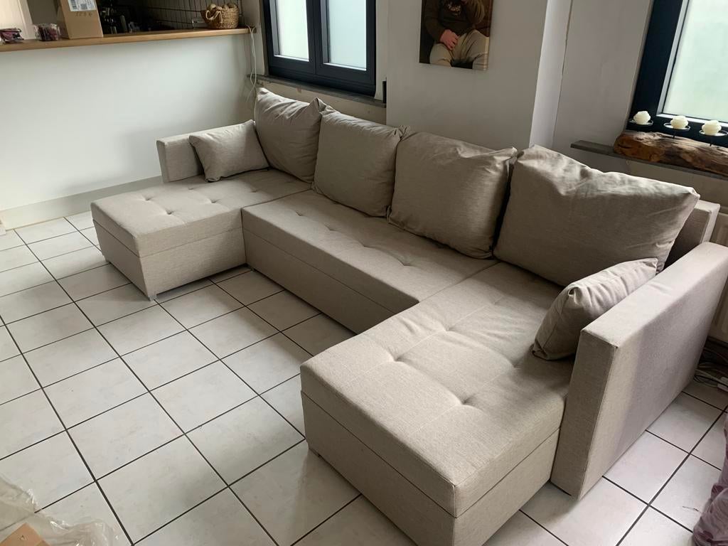 Nieuwe U-Zetel, Enlèvement, Neuf