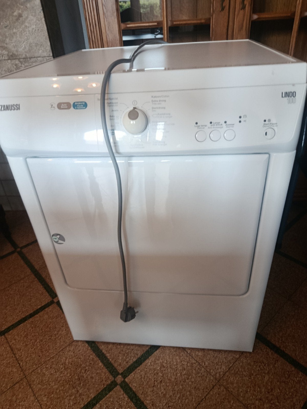 droogkast Zanussi Lindo 100, Elektronische apparatuur, Ophalen