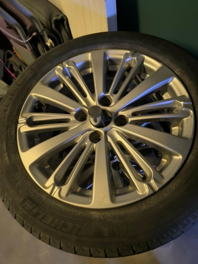 Jantes peugeot 208  16 pouces, Autos : Pièces & Accessoires, Pneus & Jantes, Jante(s), Pneus été, 16 pouces, 195 mm, Véhicule de tourisme