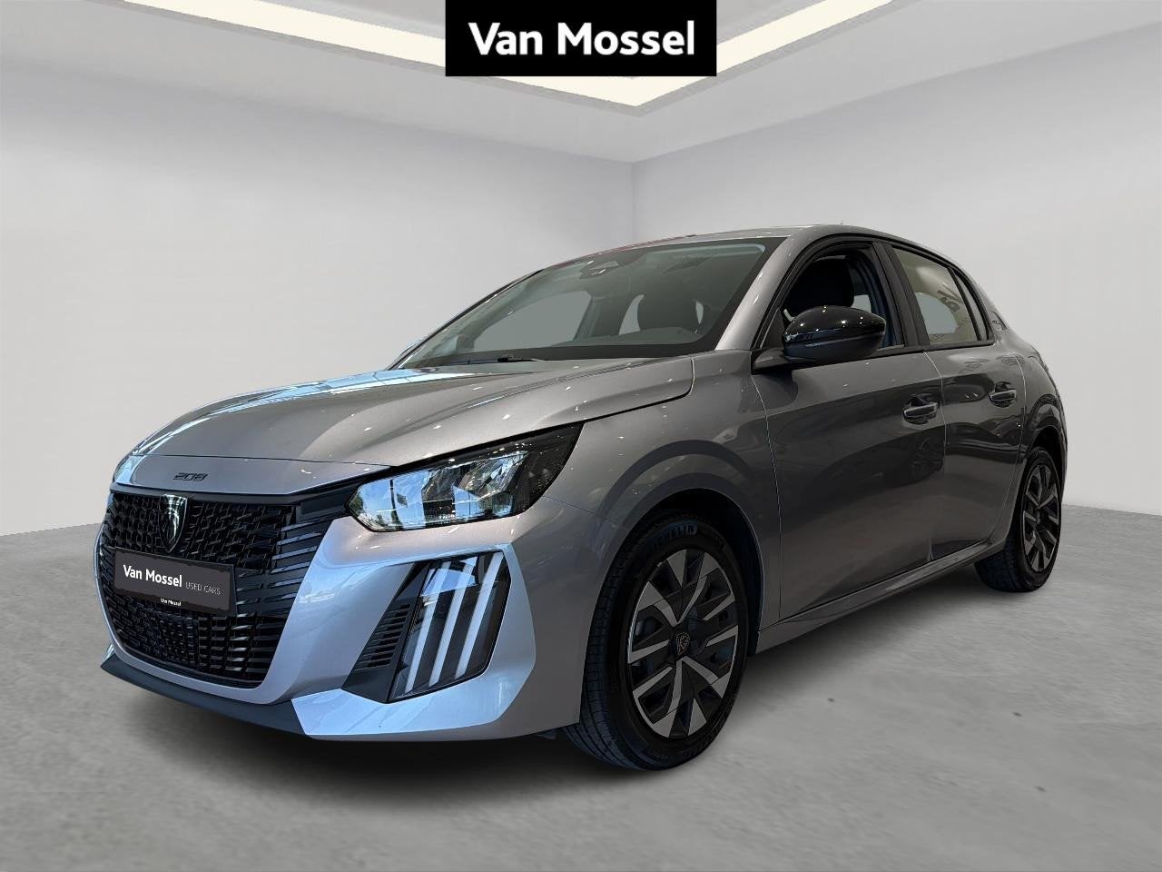 Peugeot 208 1.2 Turbo 100 MAN6 S&S Style, Voorwielaandrijving, Stof, Gebruikt, Zwart