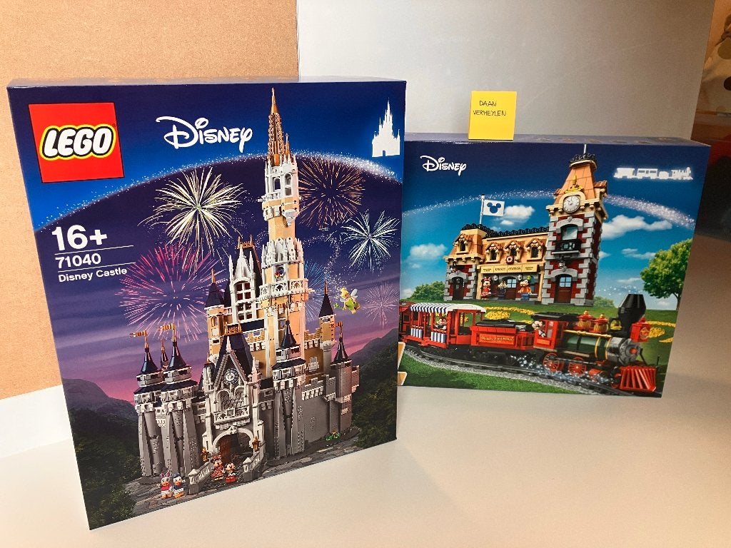 71040 – Disney Castle + 71044 – Disney Train and station, Ophalen, Lego, Nieuw, Compleet