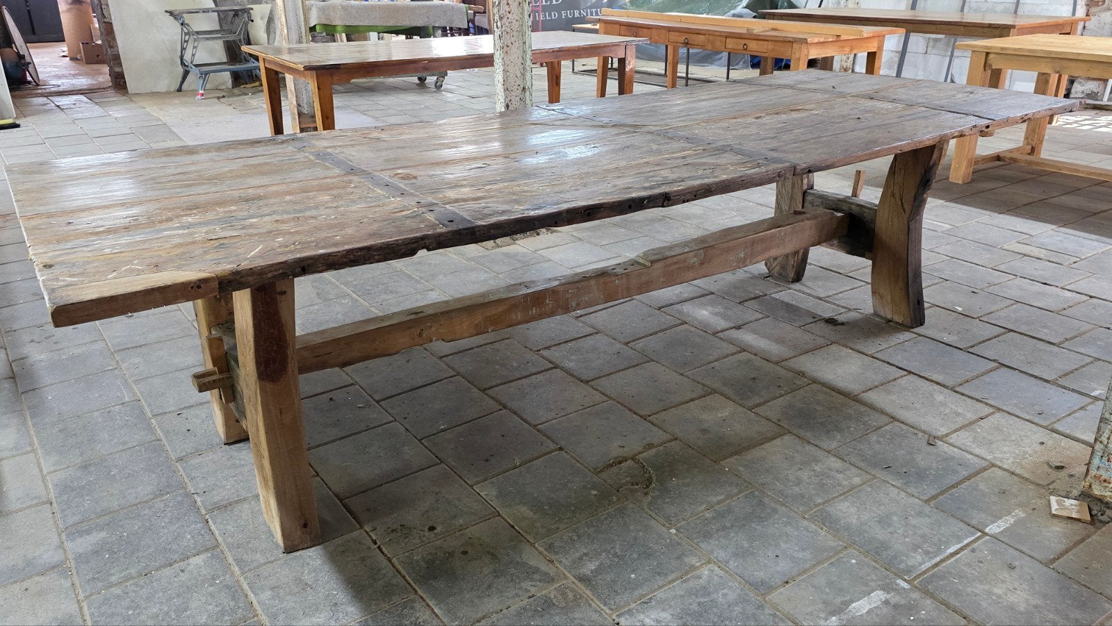 exclusief en uniek 200 jaar oude kasteel tafel-kloostertafel, Antiek en Kunst, Ophalen of Verzenden