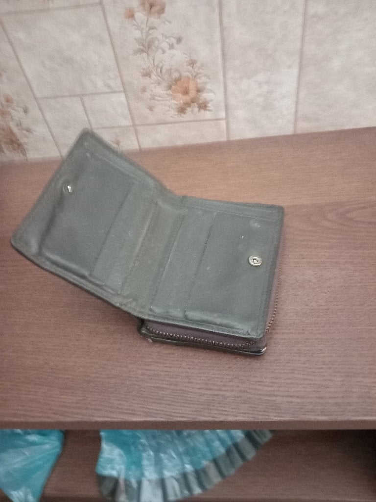Portemonnee, Bijoux, Sacs & Beauté, Enlèvement, Comme neuf