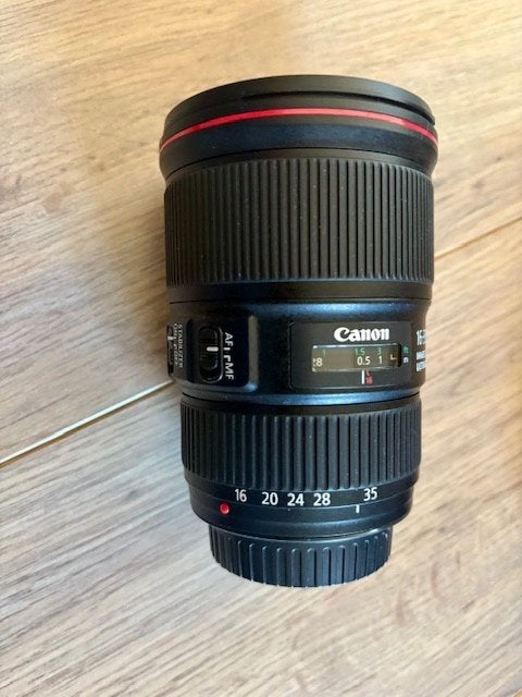 Objectif Canon EF 16-35 IS USM 4.0, Comme neuf, Objectif grand angle, Canon EF, Housse/sac de protection