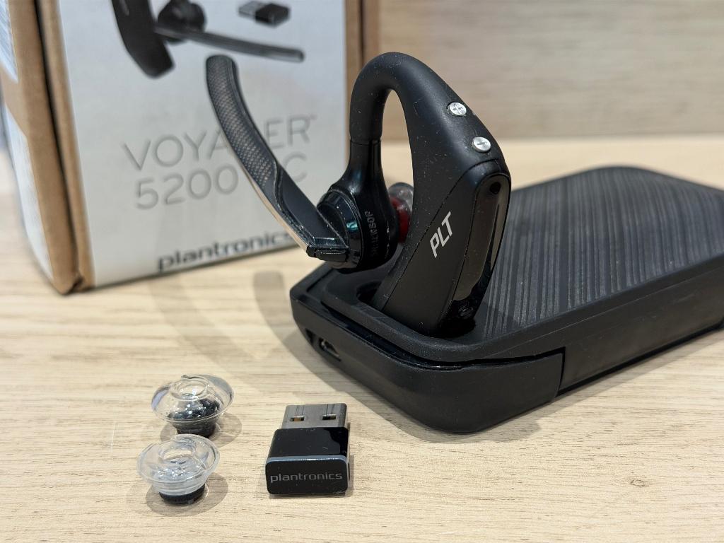 Oreillette Plantronics Voyager 5200 UC, Télécoms, Enlèvement, Utilisé, Noir, Détection de port