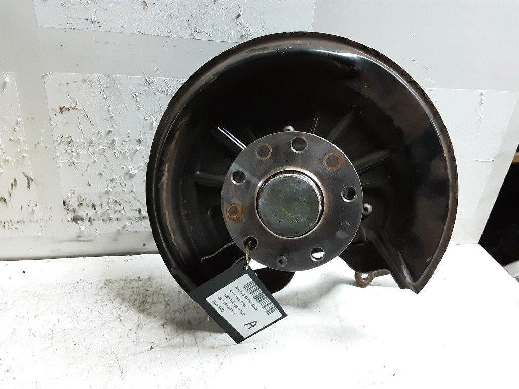 WIELNAAF LINKS ACHTER Audi A3 Sportback (8PA) (1K0615611AB), Gebruikt, Mevr. I. Hauben, Audi, Rue de l'Espoir 34 34
4030  GRIVEGNÉE, BE