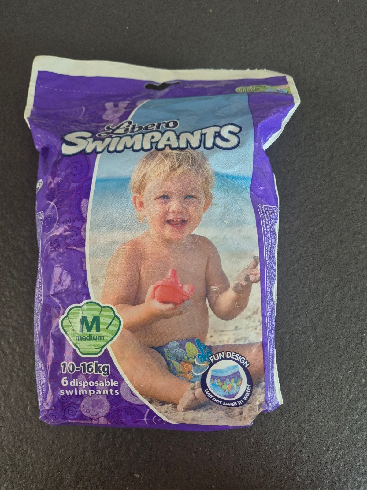 zwempampers maat medium, Enfants & Bébés, Vêtements de bébé | Maillots de bain pour bébés, Enlèvement