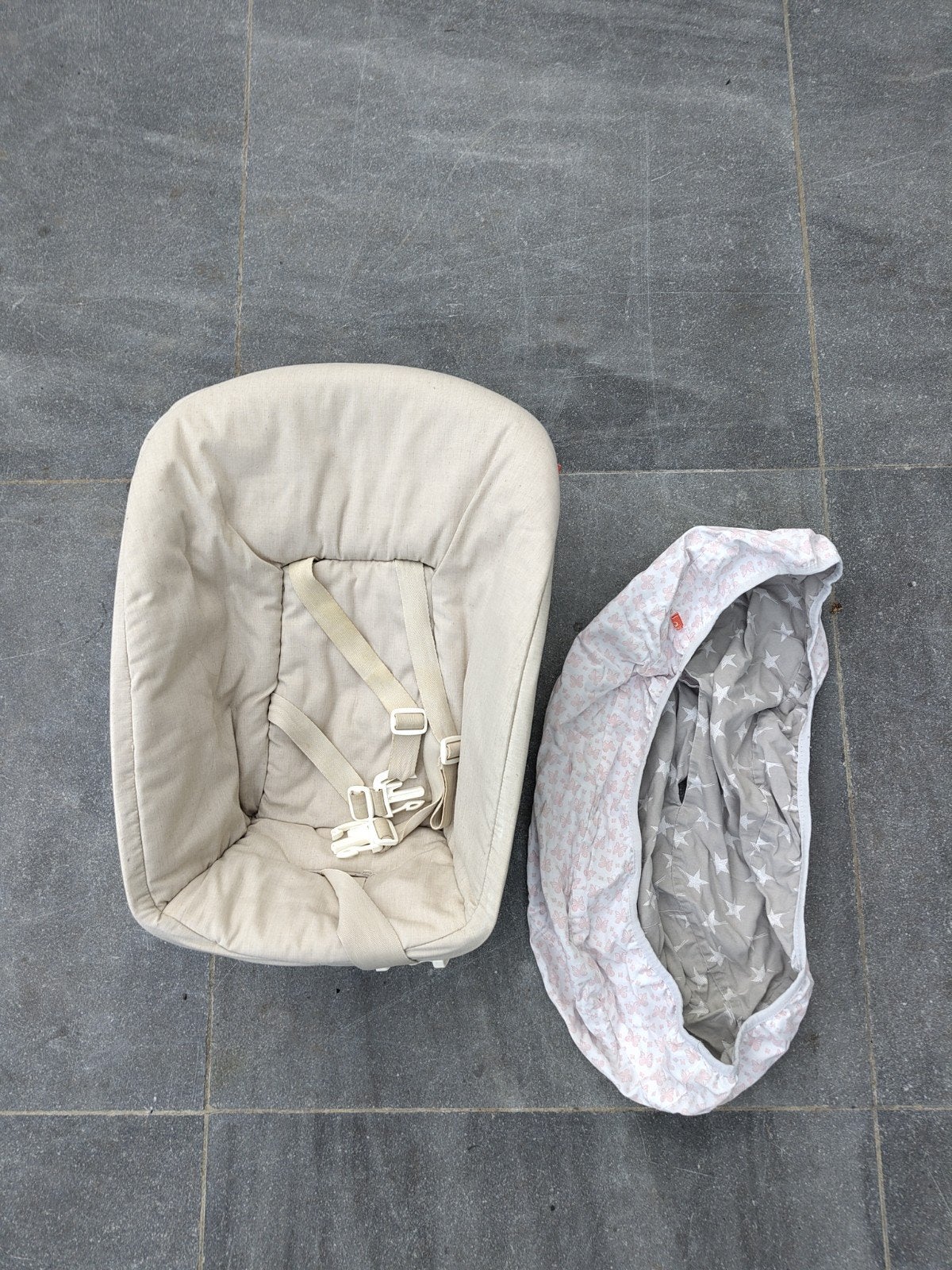 Stokke newborn set met speelgoedhanger en  hoes S, Ophalen, Zo goed als nieuw, Overige typen