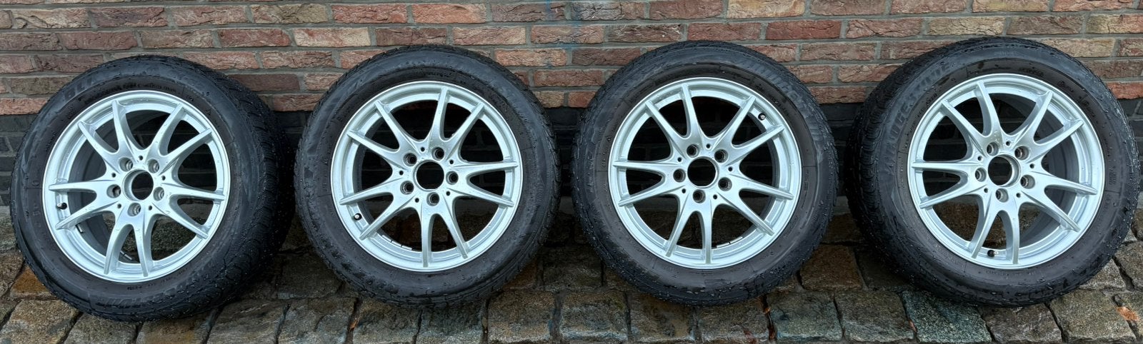 Originele mercedes 16 inch velgen met banden, Auto-onderdelen, Ophalen, Gebruikt, 16 inch, Banden en Velgen