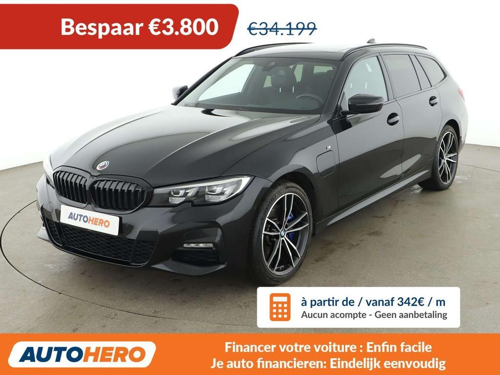 BMW 3 Serie 330 330e M Sport (bj 2021, automaat), Auto's, Achterwielaandrijving, 1905 kg, Alcantara, Zwart