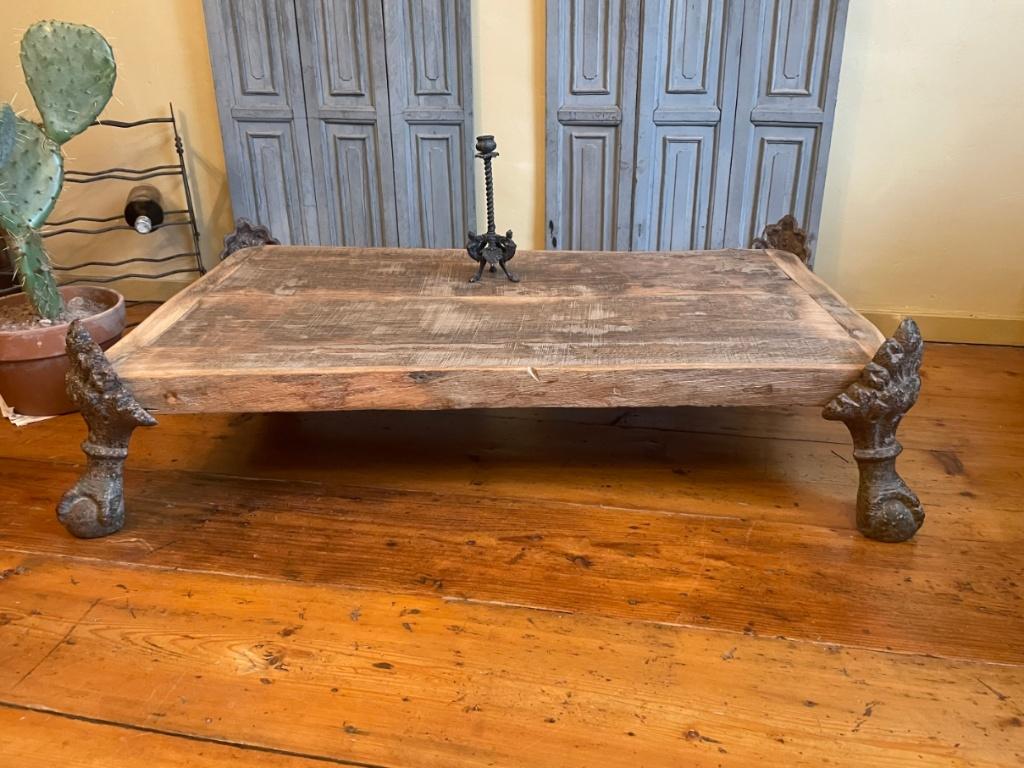 Brutalistisch Salontafel Bijzettafel lage Tafel met Klauwen, Ophalen