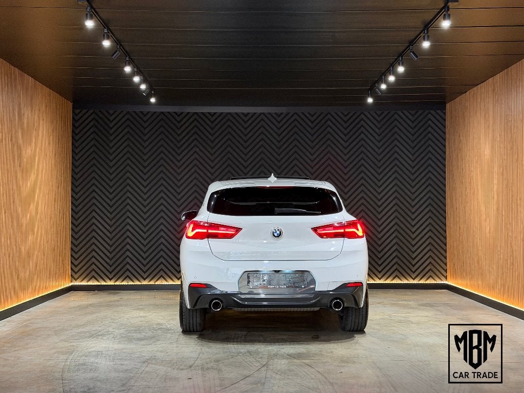 BMW X2 2.0iAS GARANTIE M-Pack Pano HUD Memory Camera Keyless, 1998 cc, X2, Euro 6, 4 cilinders