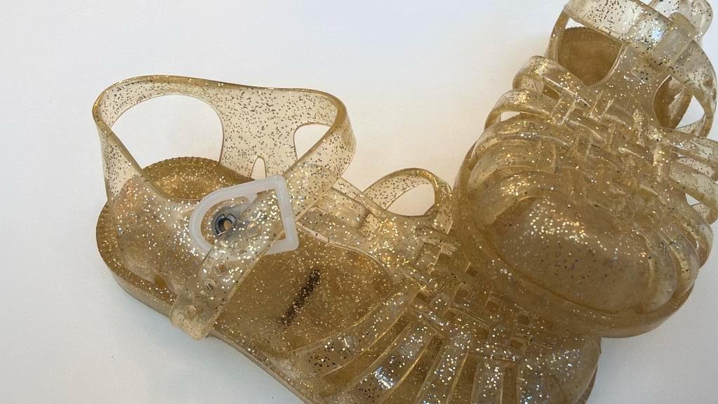 Watersandalen kinderschoen glitter maat 24, Kinderen en Baby's, Ophalen, Zo goed als nieuw
