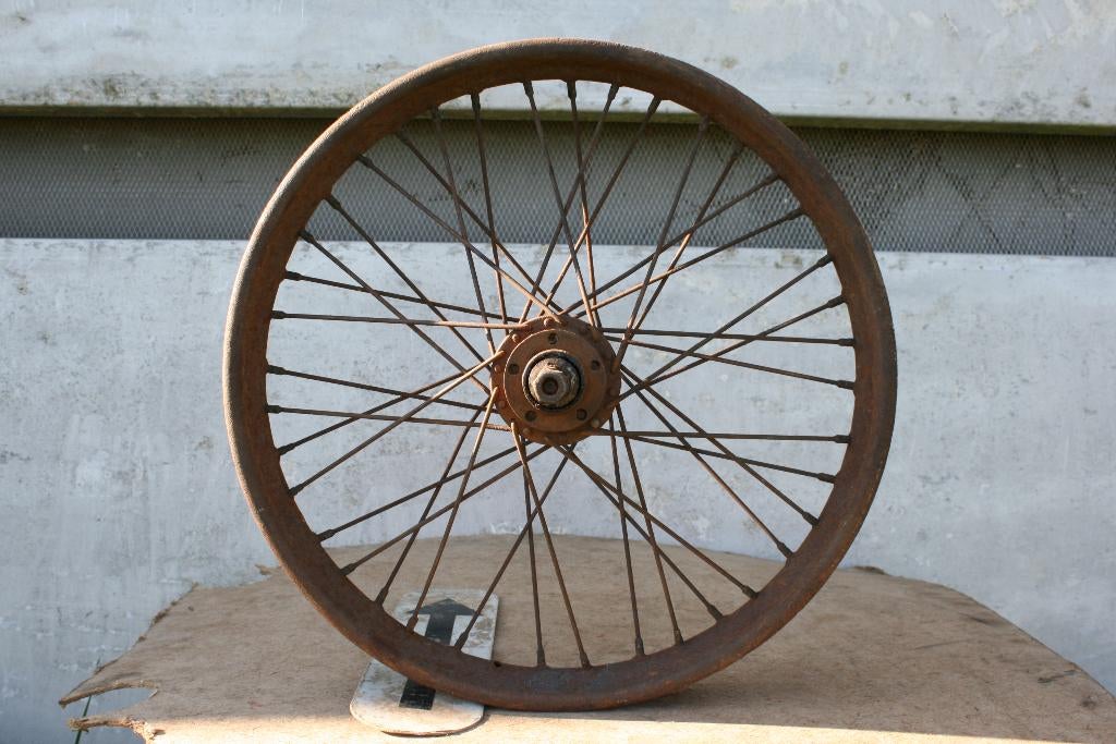 ROUE GILLET HERSTAL FN SAROLEA DKW NSU, Enlèvement ou Envoi