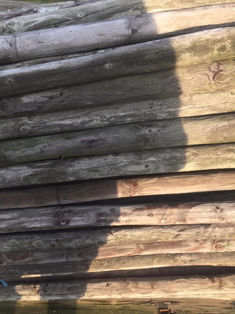 Houten Palen , met en zonder punt ., Ophalen