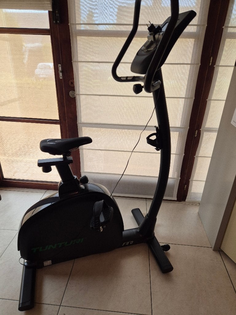 hometrainer tunturi, Comme neuf, Enlèvement, Vélo d'appartement, Autres matériaux