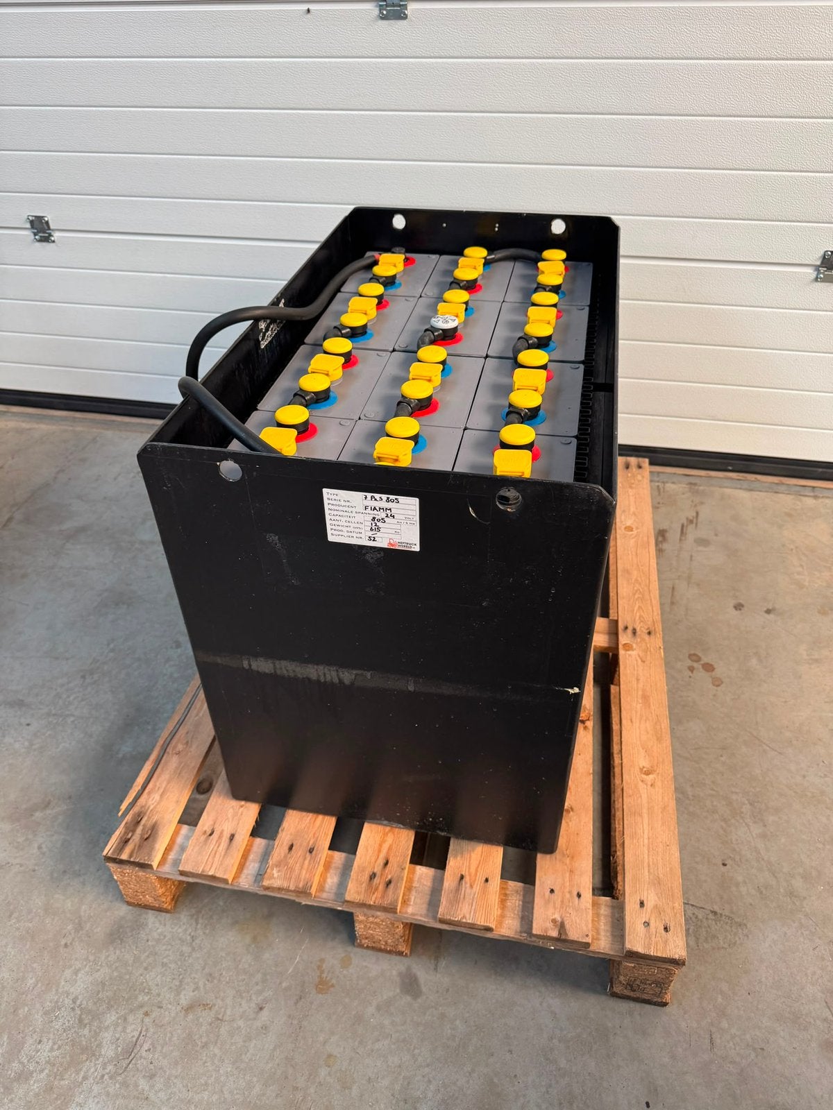 Heftruck accu 24v 805Ah (1000Ah), Ophalen, Zo goed als nieuw, Oplaadbaar