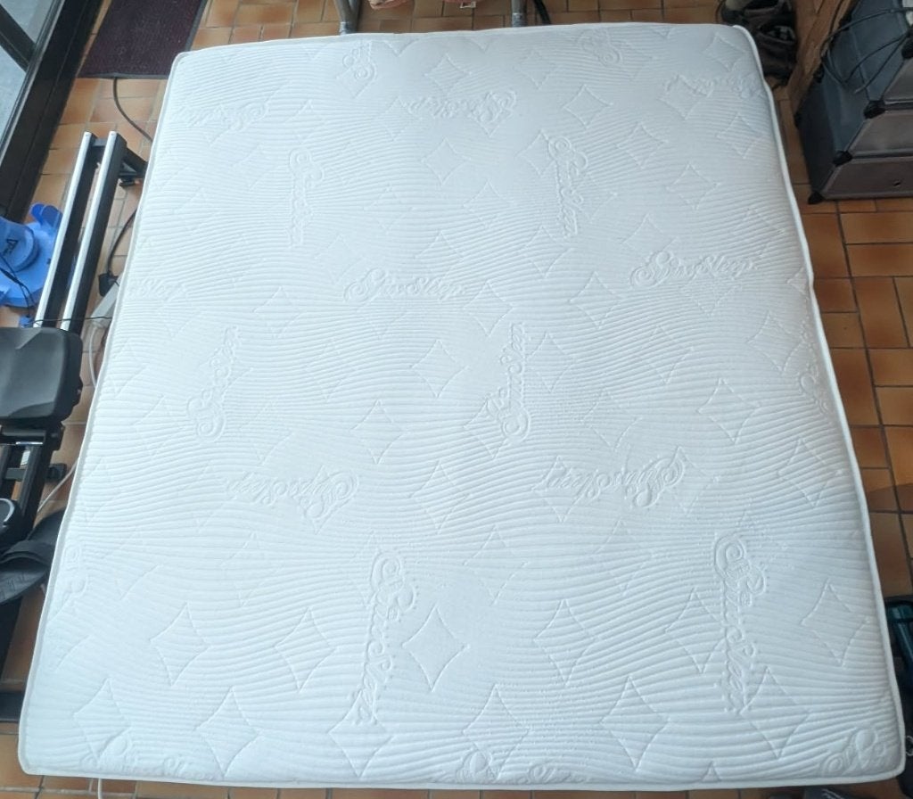 SwissSleep T1000 Latex Matras 180x200 (medium) - Topstaat!, Huis en Inrichting, Slaapkamer | Matrassen en Bedbodems, Tweepersoons