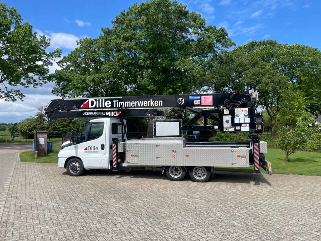 Klaas kraan 32 meter alukraan iveco daily, Zakelijke goederen, Machines en Bouw | Kranen en Graafmachines, Kraan, Ophalen