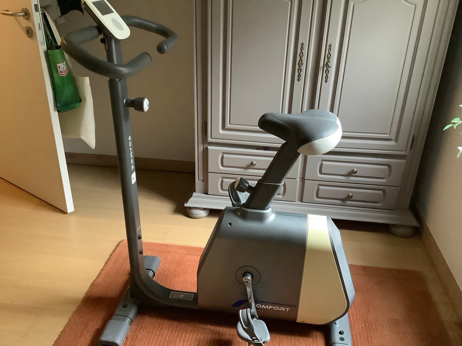 Hometrainer, Sport en Fitness, Ophalen, Zo goed als nieuw, Hometrainer
